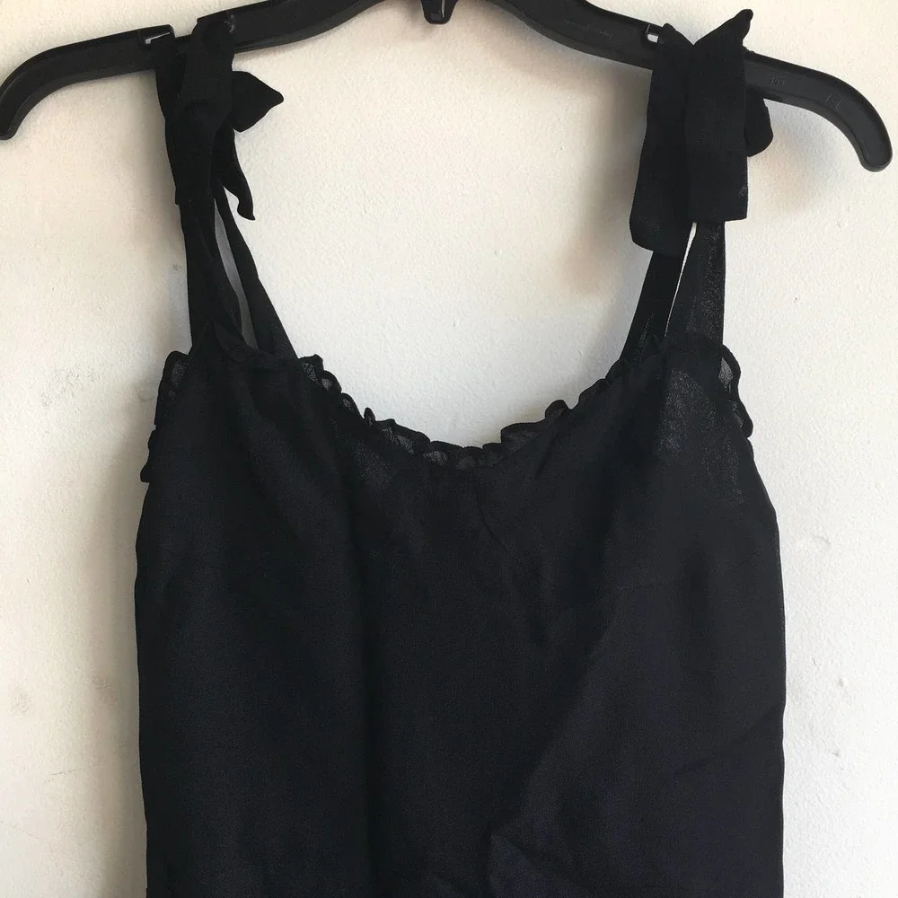 🚫SOLD🚫REFORMATION Christine Dress Black Ruffle Mini - Picture 7 of 10